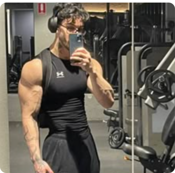 Lukas, 29